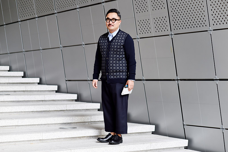 Seoul-Fashion-Week-SS15_streetstyle_1_fy22