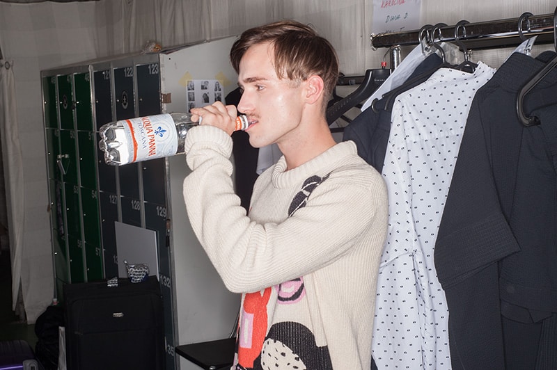 enrik-vibskov-fw16-backstage_fy10